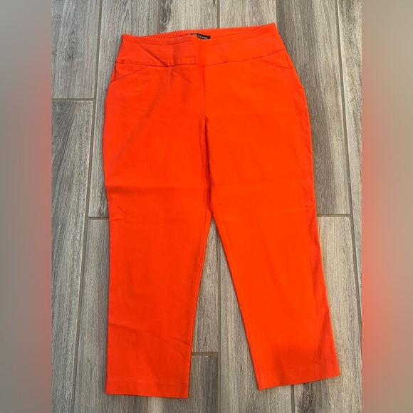 Versona Burnt Orange Crop Pants Size 10 - Picture 1 of 11